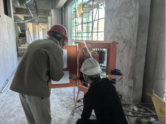 筑牢安全質(zhì)量防線:城投集團(tuán)相關(guān)部門開展在建項目巡查